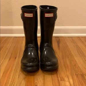 US size 8 Original short Gloss Hunter boots